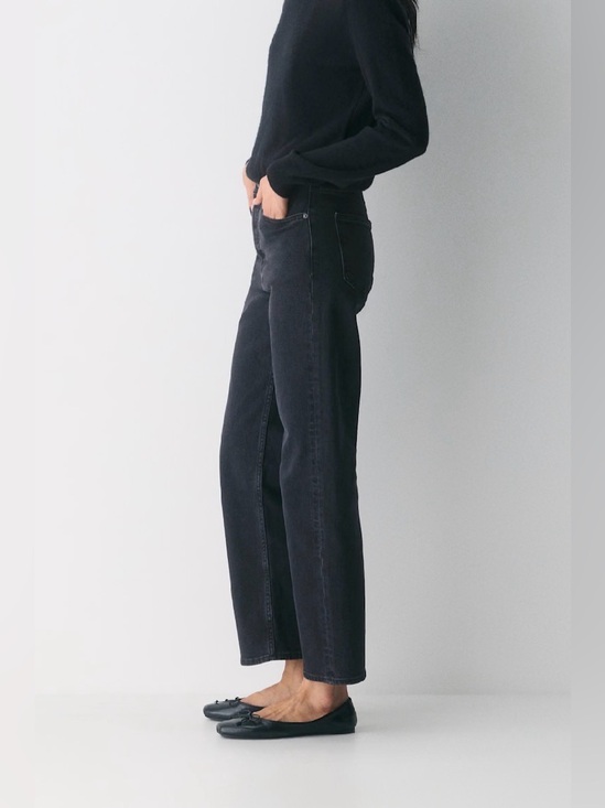 Denim Forum Denim - Denim Forum The Arlo Hi-Rise Straight Jean 28L neutral timeless classic